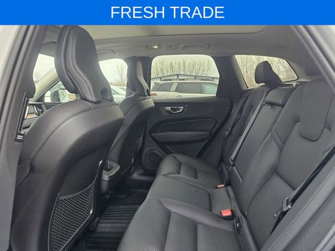Used 2023 Volvo XC60 B5 Plus w/ Climate Package image 5