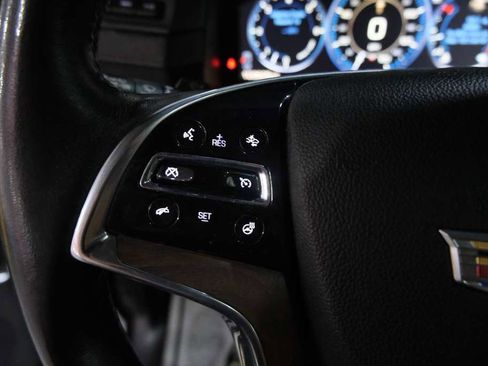 Used 2015 Cadillac Escalade ESV Premium image 42
