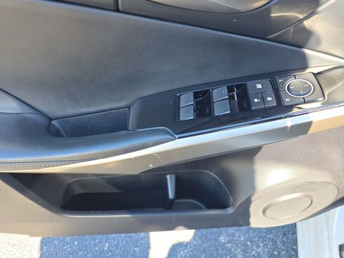 Used 2020 Lexus IS 300 image 11