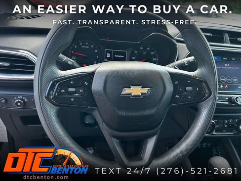Used 2023 Chevrolet TrailBlazer LT w/ Convenience Package FWD image 15