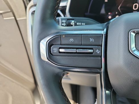 Used 2023 GMC Canyon AT4 w/ AT4 Premium Package AWD/4WD image 24