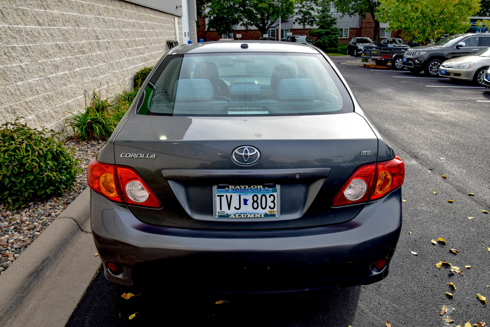 Used 2010 Toyota Corolla FWD image 6