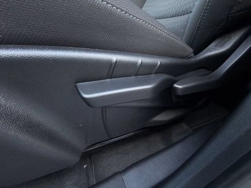 Certified 2026 Chevrolet Equinox LT FWD image 24