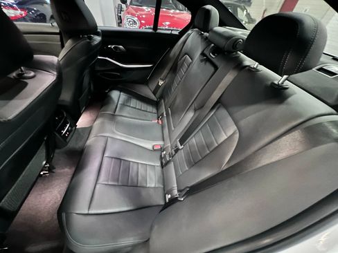 Used 2019 BMW 330i Sedan w/ M Sport Package image 16