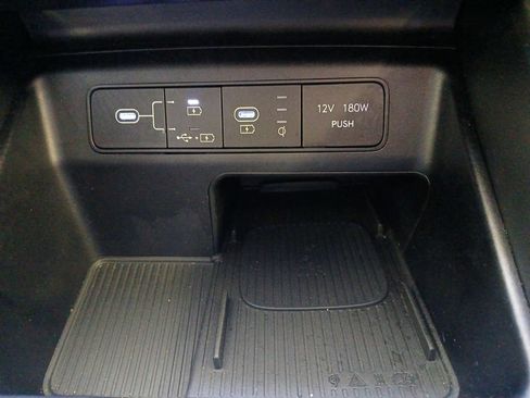 Used 2025 Hyundai Tucson SEL FWD image 6