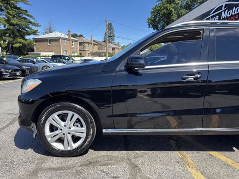 Used 2015 Mercedes-Benz ML 350 2WD w/ Premium 1 Package image 3