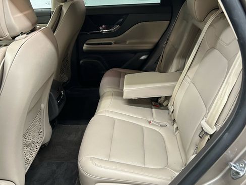 Used 2020 Lincoln Corsair FWD w/ Premium Package image 30