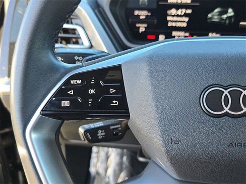 Used 2023 Audi Q4 e-tron Premium Plus w/ Premium Plus image 24