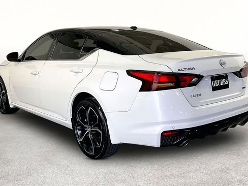 New 2026 Nissan Altima 2.5 SR AWD/4WD image 6