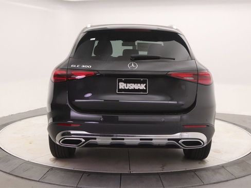 New 2026 Mercedes-Benz GLC 300 image 3