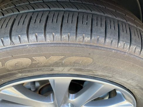 Used 2024 MAZDA MAZDA3 s image 23