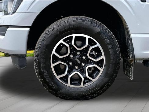 Used 2023 Ford F150 XL w/ STX Appearance Package AWD/4WD image 9