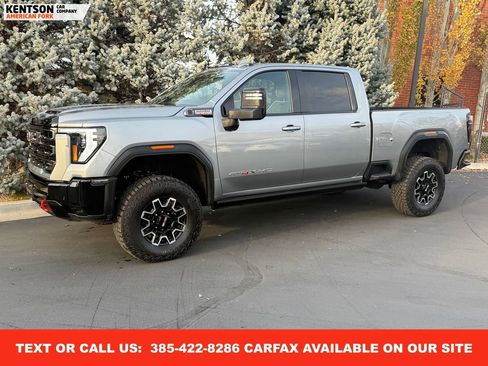 Used 2025 GMC Sierra 2500 AT4X image 1