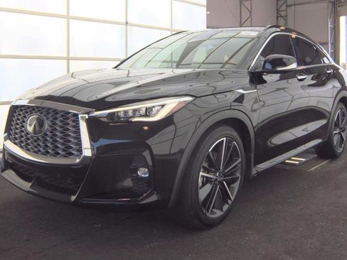 Used 2023 INFINITI QX55 Essential AWD/4WD image 17
