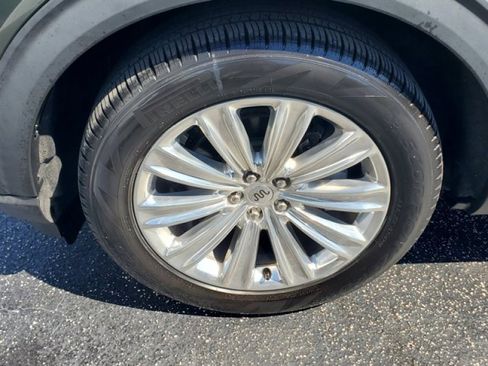 Certified 2023 Ford Explorer King Ranch w/ Technology Package image 4