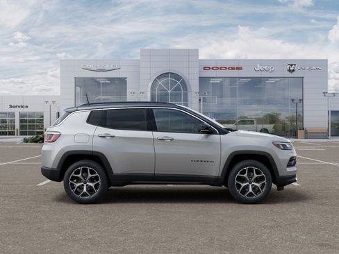 New 2026 Jeep Compass Limited AWD/4WD image 22