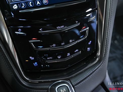 Used 2018 Cadillac CTS V w/ Carbon Fiber Package RWD image 29