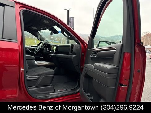 Used 2023 Chevrolet Silverado 1500 LT w/ Z71 Off-Road Package AWD/4WD image 24