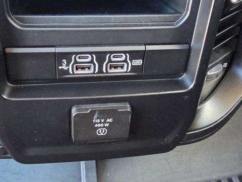 Used 2020 RAM 1500 Laramie AWD/4WD image 41