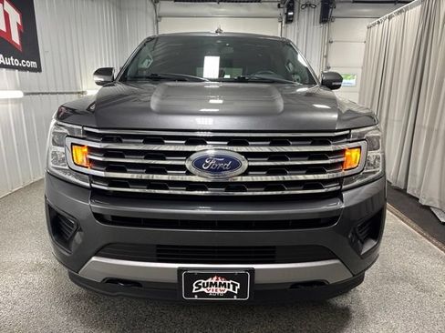 Used 2020 Ford Expedition Max XLT w/ Equipment Group 202A AWD/4WD image 2