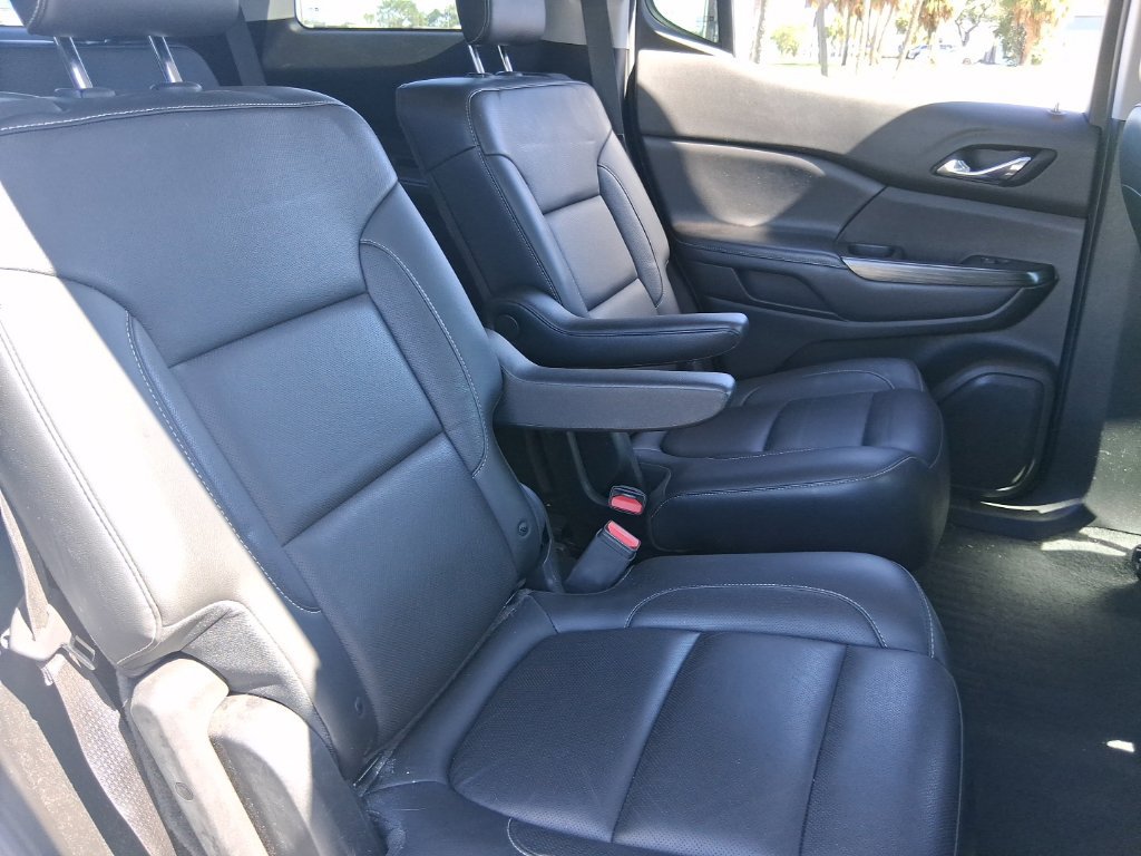 Used 2019 GMC Acadia SLT FWD image 17