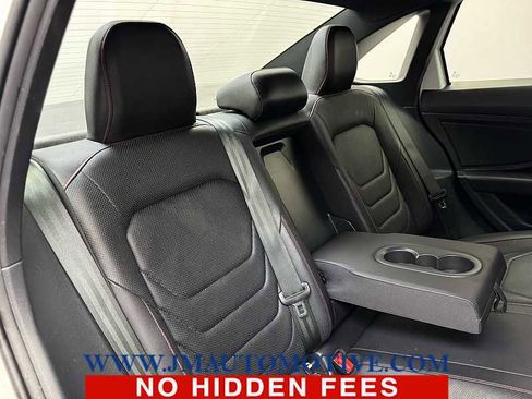 Used 2020 Volkswagen Jetta GLI Autobahn w/ GLI Autobahn Black Package FWD image 19