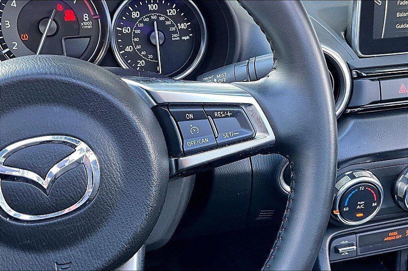 Used 2017 MAZDA MX-5 Miata RF Grand Touring RWD image 16