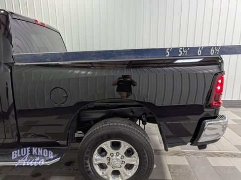Used 2026 RAM 2500 Big Horn AWD/4WD image 3