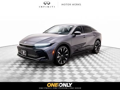 Used 2023 Toyota Crown Platinum