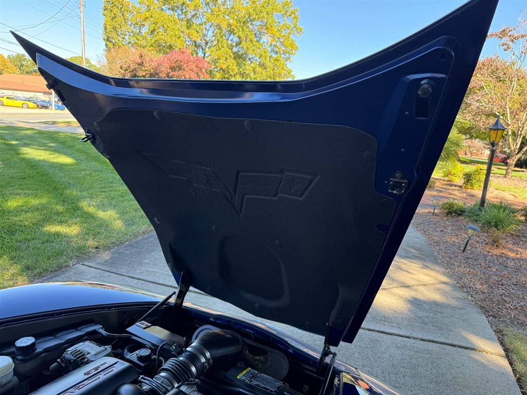 Used 2007 Chevrolet Corvette Coupe w/ Preferred Equipment Group RWD image 66