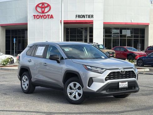 Certified 2025 Toyota RAV4 LE FWD image 1