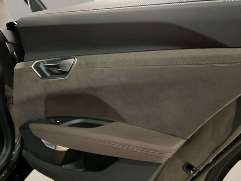 Used 2023 Audi RS e-tron GT w/ Carbon Performance Package image 90