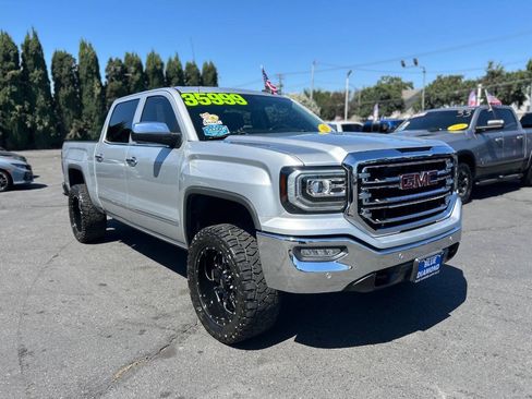 Used 2018 GMC Sierra 1500 SLT AWD/4WD image 1