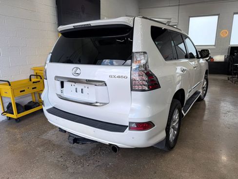 Used 2019 Lexus GX 460 Premium w/ Premium Package AWD/4WD image 3