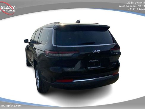 Used 2023 Jeep Grand Cherokee L Laredo image 7