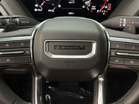 Used 2026 GMC Yukon Denali w/ Sun & Power Step Package image 25