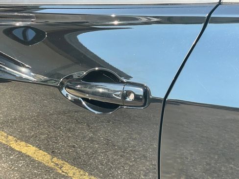Certified 2022 Nissan Kicks SV FWD image 31