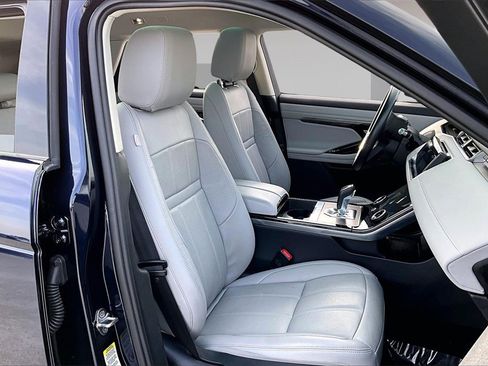 Used 2022 Land Rover Range Rover Evoque SE image 27