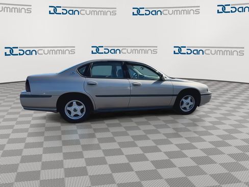 Used 2003 Chevrolet Impala w/ Preferred Equipment Group image 9