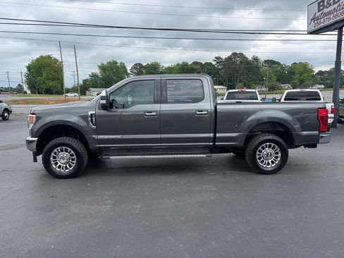 Used 2020 Ford F250 XLT w/ XLT Premium Package AWD/4WD image 8