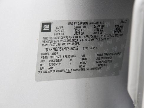 Used 2017 Cadillac XT5 Luxury w/ Driver Awareness Package image 24