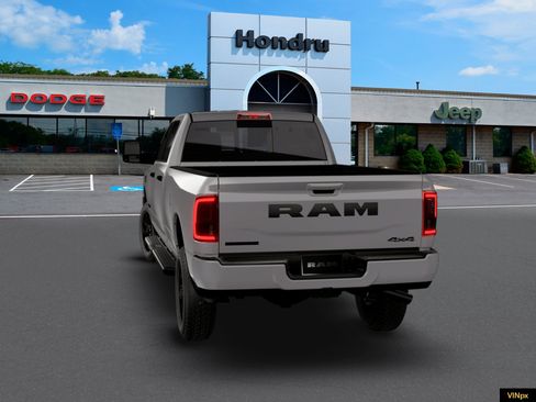 New 2026 RAM 3500 Big Horn AWD/4WD image 13