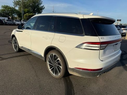 Used 2022 Lincoln Aviator Reserve w/ Equipment Group 201A AWD/4WD image 8