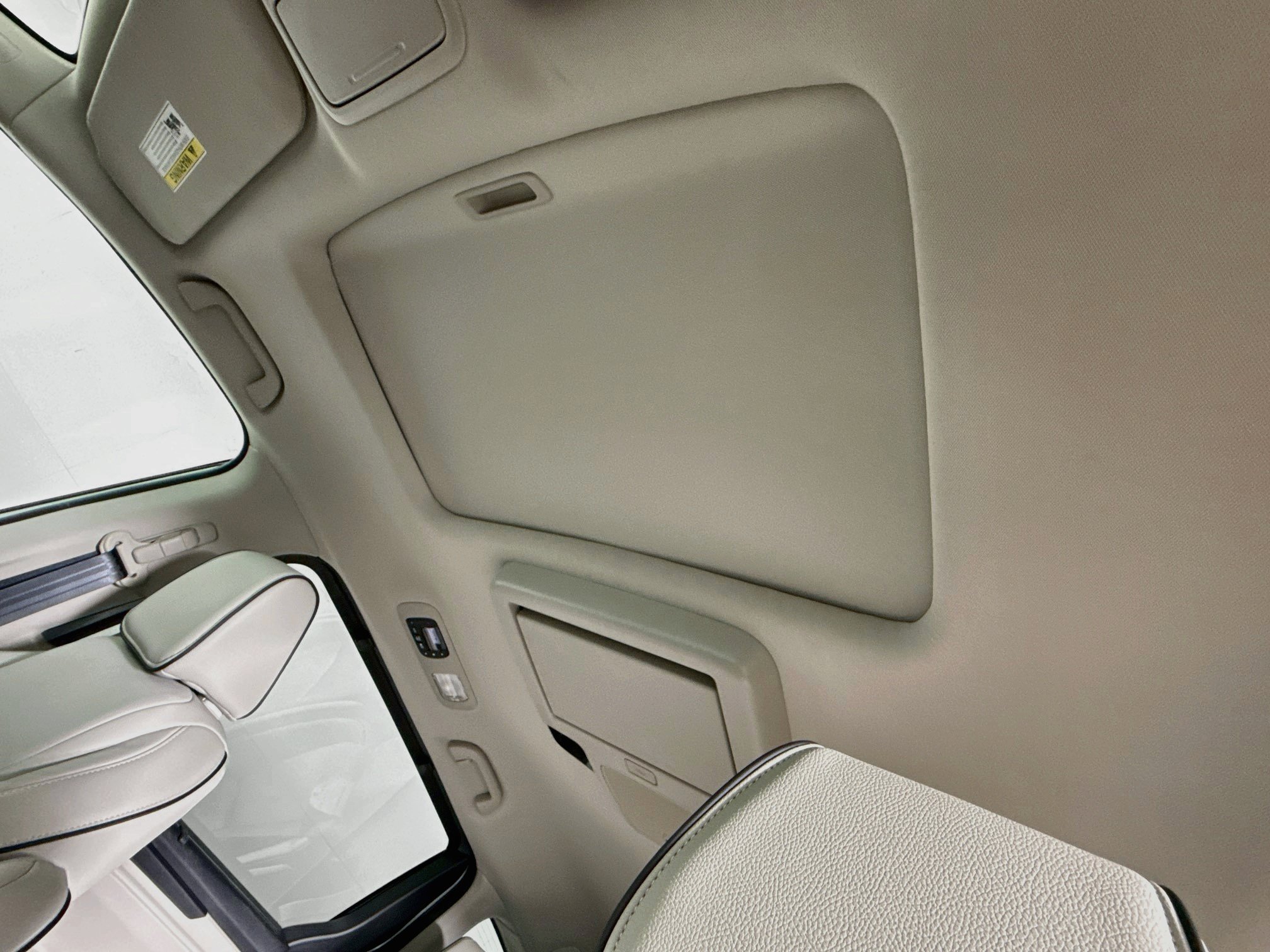 New 2027 Honda Odyssey Touring image 27