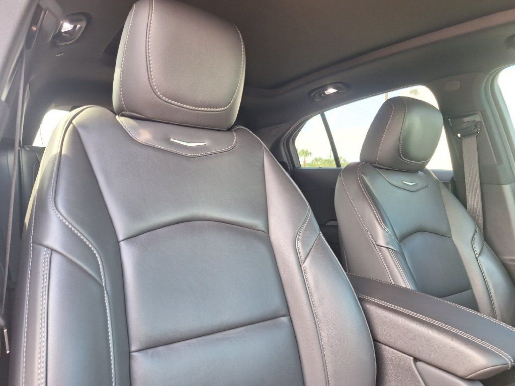 Certified 2025 Cadillac XT4 Premium Luxury w/ Technology Package FWD image 29
