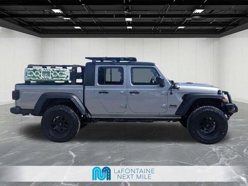 Used 2020 Jeep Gladiator Sport w/ Quick Order Package 24S AWD/4WD image 6