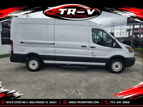 Used 2019 Ford Transit 150 148 Medium Roof RWD image 5