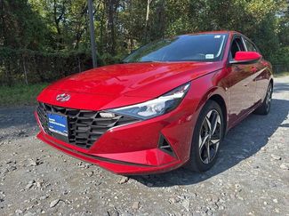 Certified 2023 Hyundai Elantra SEL w/ Convenience Package image 1