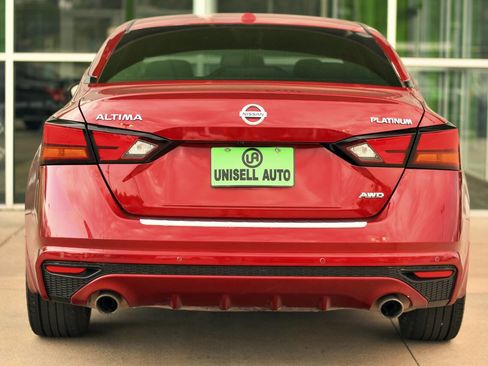 Used 2022 Nissan Altima 2.5 Platinum AWD/4WD image 6