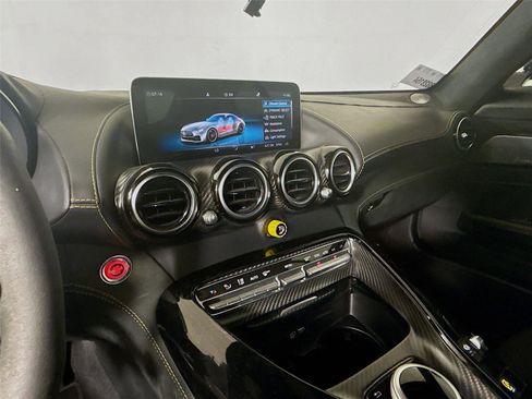 Used 2020 Mercedes-Benz AMG GT R w/ Exclusive Interior Package image 7